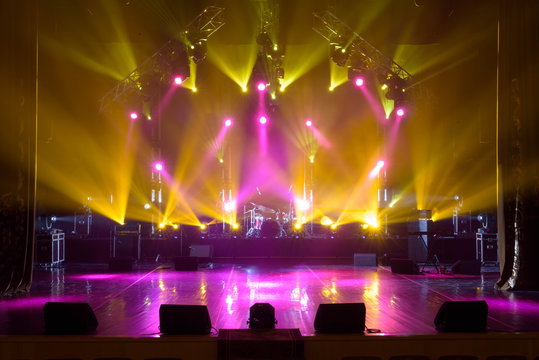 Free stage with lights, lighting devices.