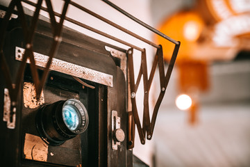 Antique Old film camera to Create the photo image of the large format camera.