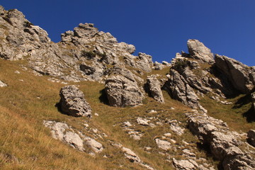 Schroffe Felsen am Monte Grona (Luganer Alpen)