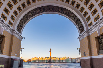 Fototapeta na wymiar Palace square with Winter Palace, Hermitage museum and Alexander Column at morning in Saint Petersburg, St. Petersburg, Russia.