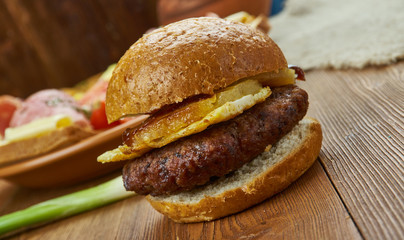 Bacon Hawaiian Turkey Burgers