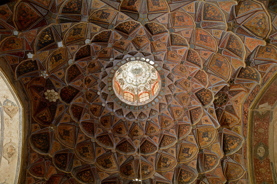 Hash Behesht Palace, Isfahan, Iran