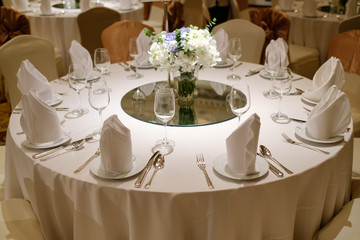 wedding table setting