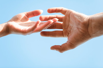 The hand is drawn to the hand. Fingers