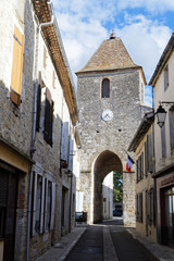 Porte entrée village