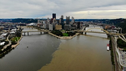 Obraz premium Pittsburgh's Lack of Confluence