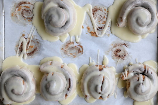 Glazed cinnamon rolls