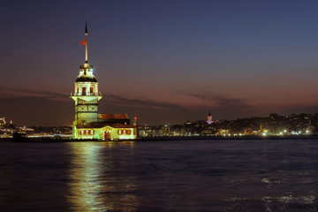 Fototapeta premium Maiden's Tower in Istanbul at night, It's known as Kizkulesi