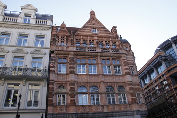 Fototapeta na wymiar Immeuble ancien à Londres 