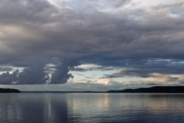 Fototapeta na wymiar Cloudy day on Puget Sound