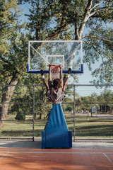 Salm Dunk