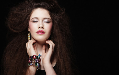 Obraz premium Glamour girl with bright makeup and closed eyes. Beauty female. Perfect skin and make up.