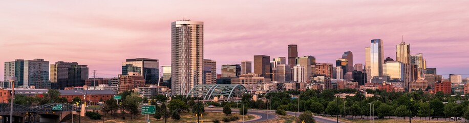 Panorama of the City of Denver Colorado at Sunset - obrazy, fototapety, plakaty