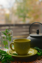 Tea cup & black tea pot