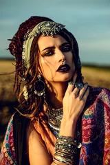 Keuken foto achterwand Gypsy portret van hippievrouw