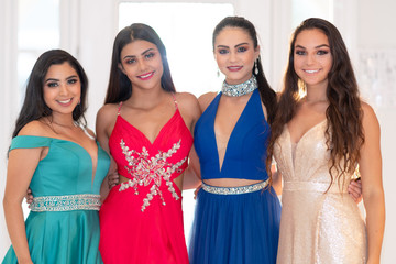 Group Of Girls Going To Prom © Rob
