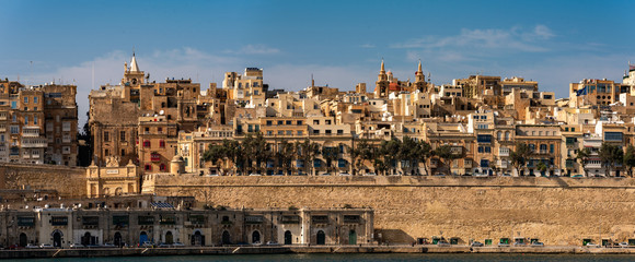 Obraz premium Panorama skyline Valletta waterfront Malta