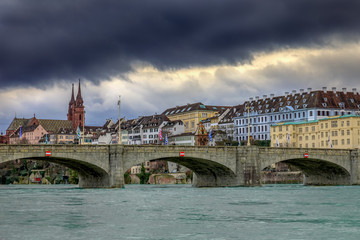 Obraz premium Basel Mittlere Brücke