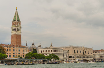 Fototapeta premium The picturesque scenery of gorgeous and charming Venice