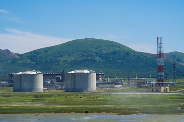 Town gas, produced from naphtha and natural gas, is a clean and safe gaseous fuel. In Hong Kong, town gas is produced.Sakhalin