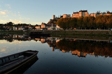 Obraz premium Forteresse de Chinon