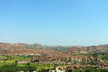 Obraz premium The landscape scenery of Hampi, viewed from Anjana mountain or Hanuman Temple