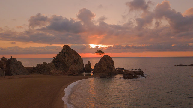 AMANECER EN LA PLAYA