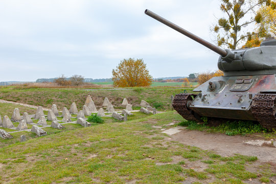 Polen Ostwall-Museum Panzersperren T34 Panzer, Oder-Warthe-Bogen Liebenau, Lubrza, Międzyrzecki Rejon Umocniony ( MRU ) Drachenz&auml;hne zweiter weltkrieg ww II world war russian tank poland polish