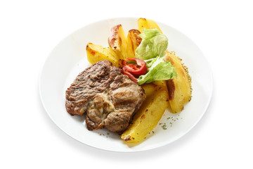 Grilled steak with potatoes