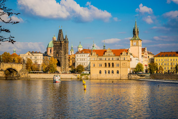 Sur les berges de la Vltava à Prague