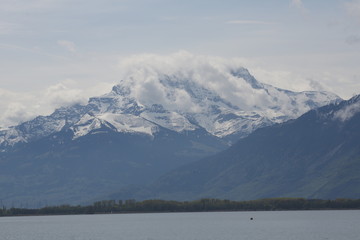 fotos de paisajes varios arboles nubes lago 