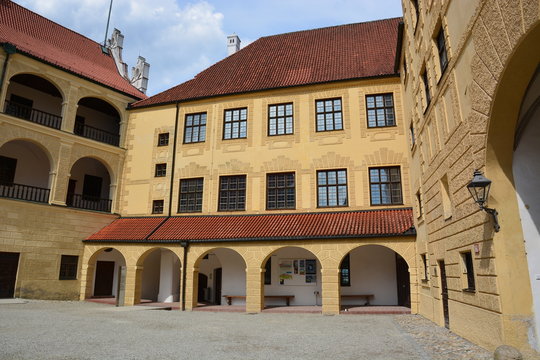 View of the fortress TRAUSNITZ in the historical town of LANDSHUT in Bavaria,  Germany 
