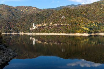 Fototapeta na wymiar Autumn ladscape of The Vacha (Antonivanovtsi) Reservoir, Rhodope Mountains, Plovdiv Region, Bulgaria