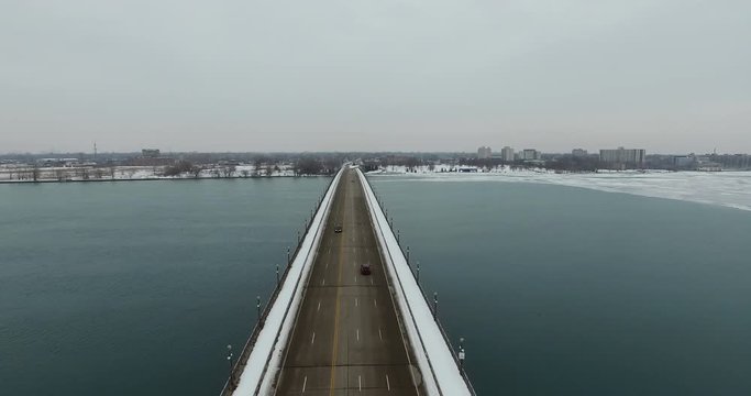 Bell Isle Detroit Bridge Aerial 4K