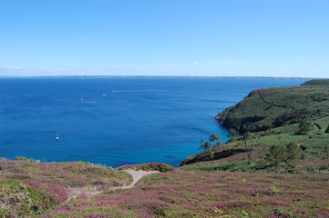 Obraz premium presqu'île de Crozon en Bretagne, France en juillet
