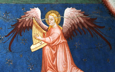 Angelo musicante; affresco della chiesa romanica di San Martino in Campiglio presso Bolzano