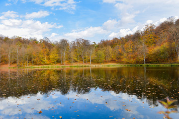 Fototapeta na wymiar Colorful autumn with lake. Autumn Landscape,Armenia.