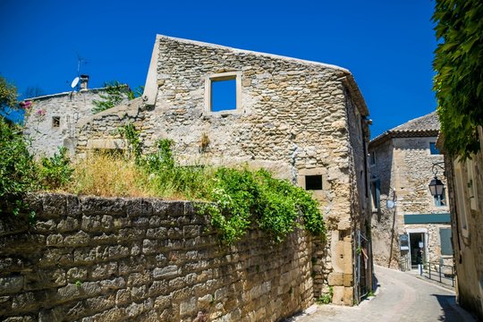 Grignan, Dr&ocirc;me, Auvergne-Rh&ocirc;ne-Alpes, France. 