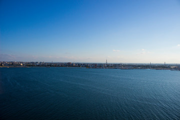 Obraz premium sea and blue sky