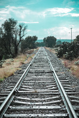 Vías de tren en Acueducto Padre Tembleque, Hidalgo, México (Perspectiva)