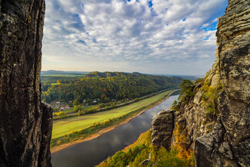 Elbe im Basteigebiet
