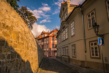 Die Neue Welt ist ein kleines Stadtviertel bei der Prager Burg, wo die Zeit stehen geblieben ist....