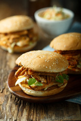 Pulled pork burgers