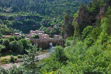 St ch&eacute;ly du tarn