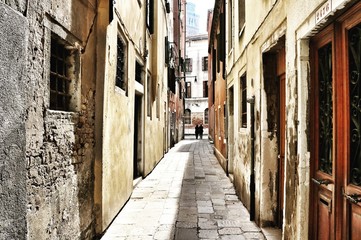 Fototapeta na wymiar Venice Laneway Travel