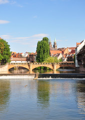 Fototapeta na wymiar Maxbrücke in Nürnberg