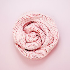 Obraz premium pink winter scarf