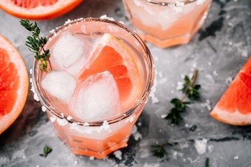 Grapefruit salty dog Cocktail