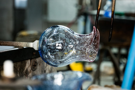 modelage d'une carafe 
