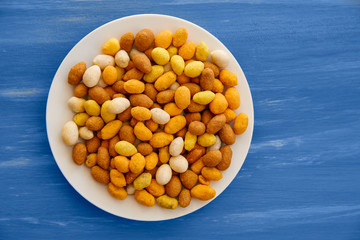 Crunchy peanuts hot asian style
